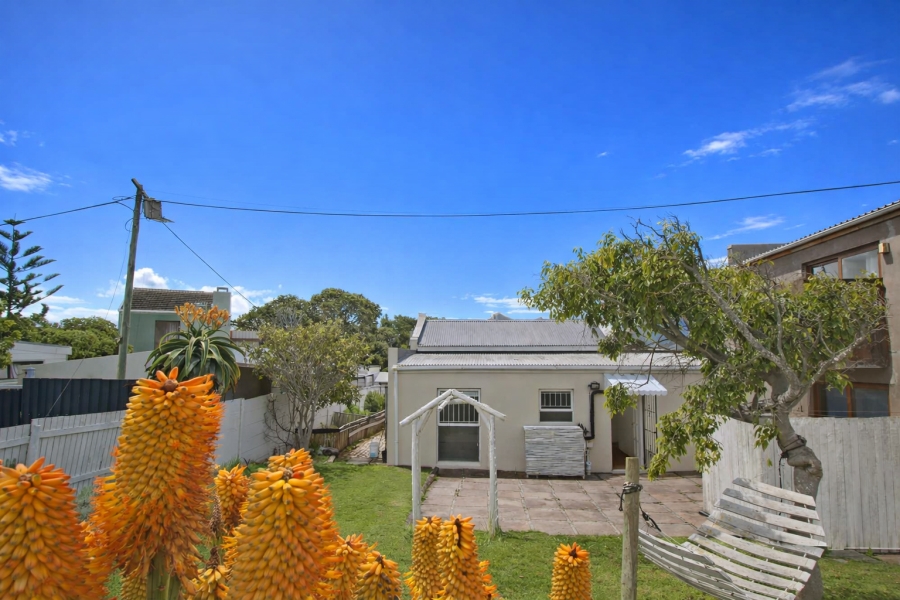 4 Bedroom Property for Sale in Capri Western Cape